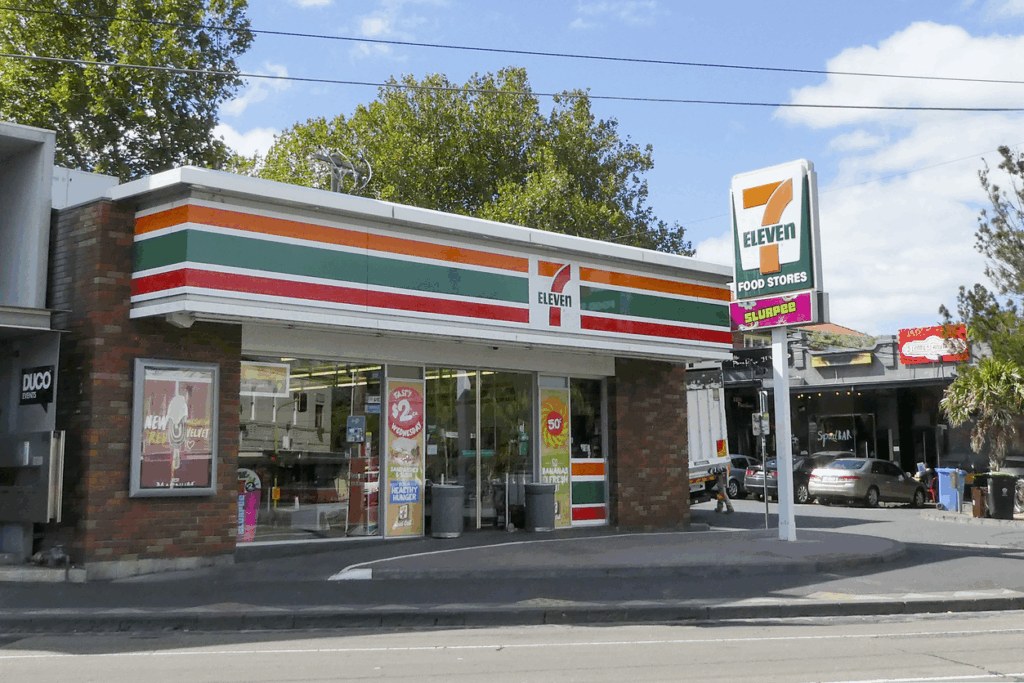 Franchise 7 Eleven merupakan jaringan toko ritel terbesar di dunia