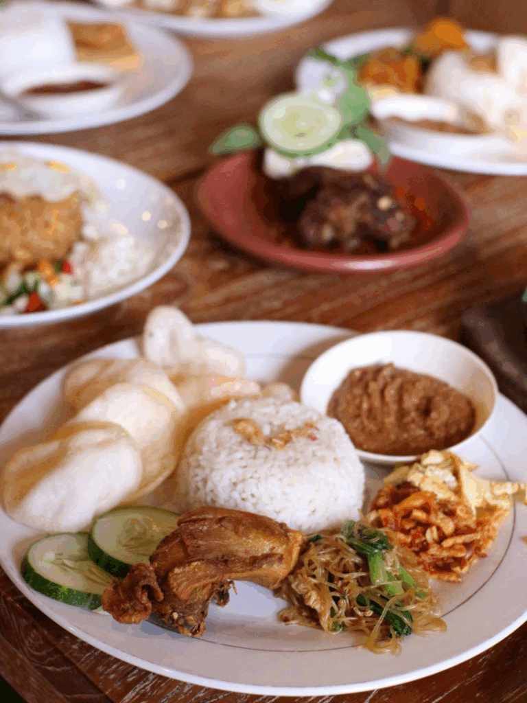 Ragam Menu Franchise Warung Tekko