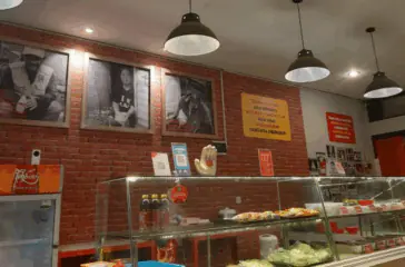 franchise warteg hipster