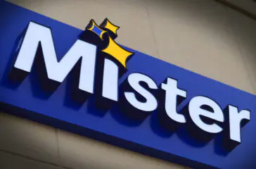 Analisis Modal Franchise Mister Car Wash Indonesia
