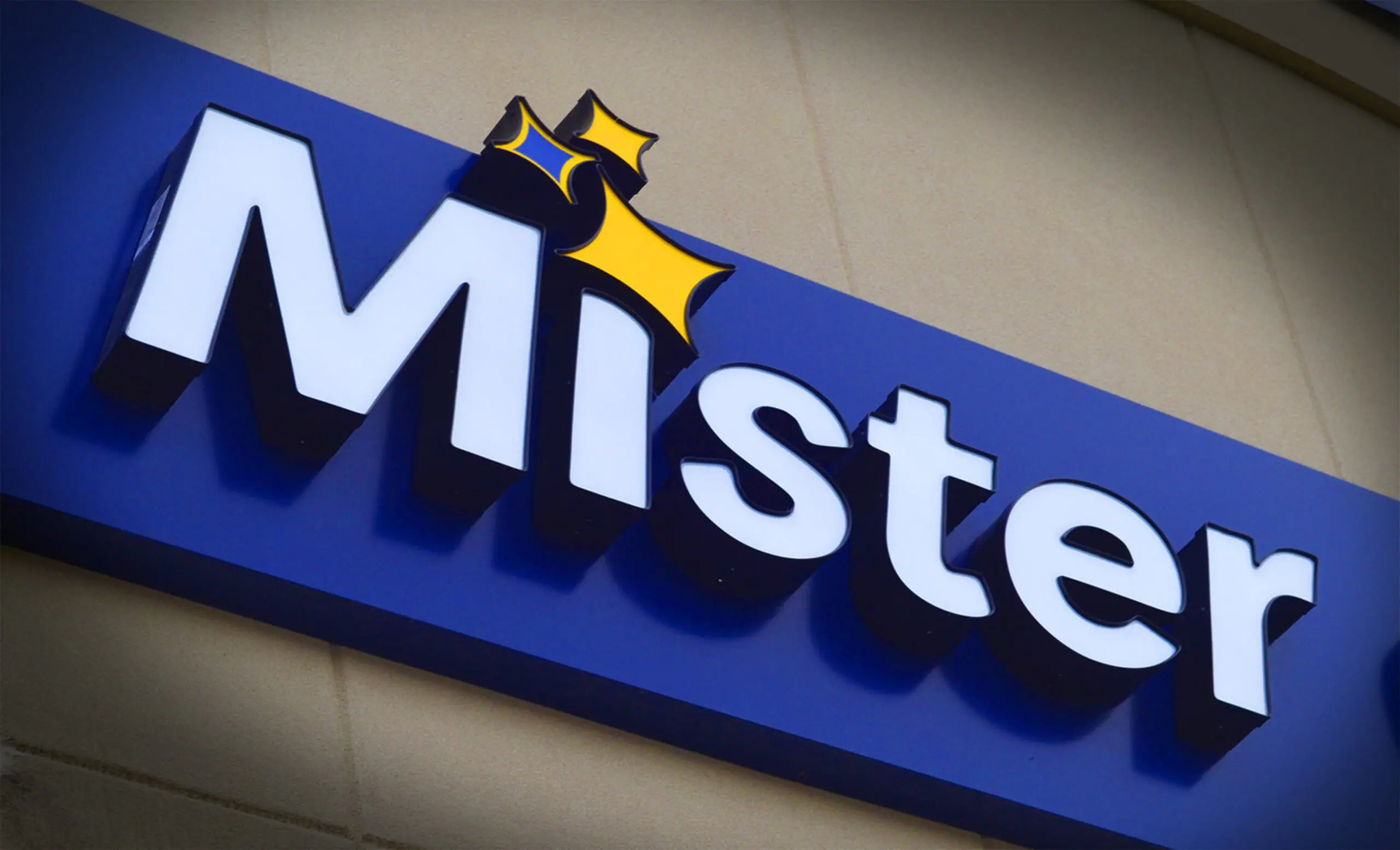 Analisis Modal Franchise Mister Car Wash Indonesia