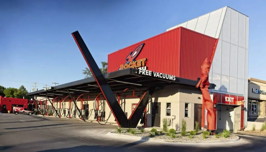 Keunggulan Teknologi di Franchise Rocket Car Wash